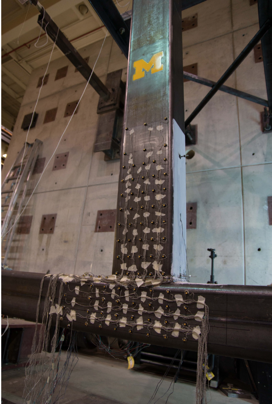 Seismic Applications of HSS in Moment Resisting Frames 1 Hollow Structural Steel Section