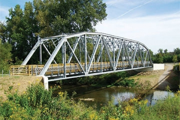 Service Centers 30 Knox County Bridge - using galvanized HSS
